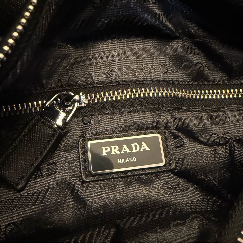 Prada Re-Nylon Black Belt Bag Men - Picture 3 of 6